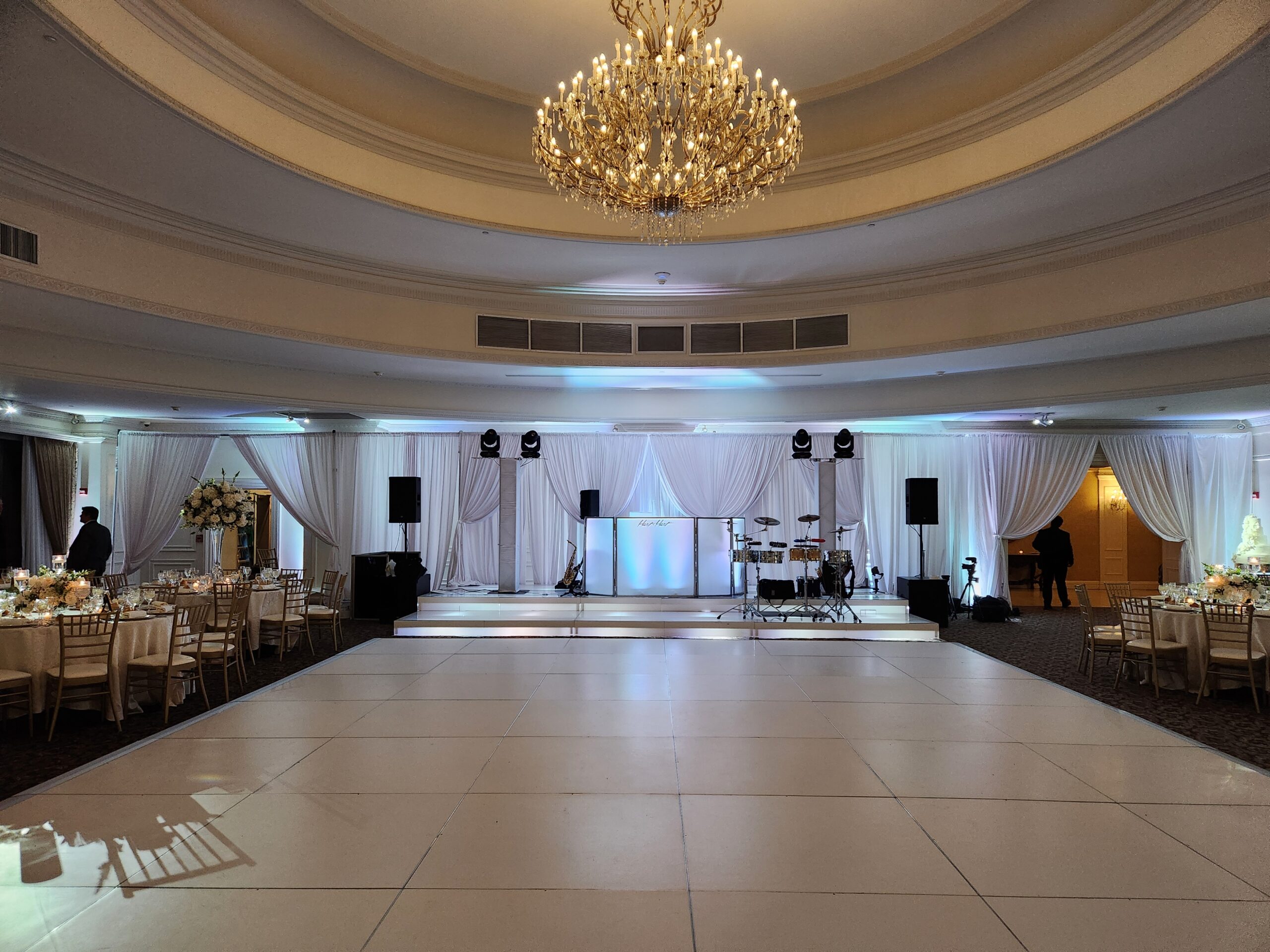 Oheka White Wedding Dance floor